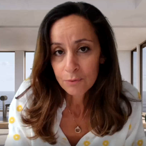 Interview du Pr Lynda Bensefa-Colas